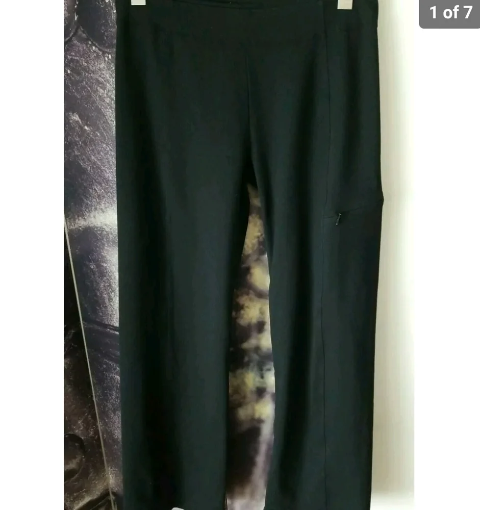 Stonewear Women's PETITE Black Stretch Wide Leg Regular Fit Legging Pants Size S